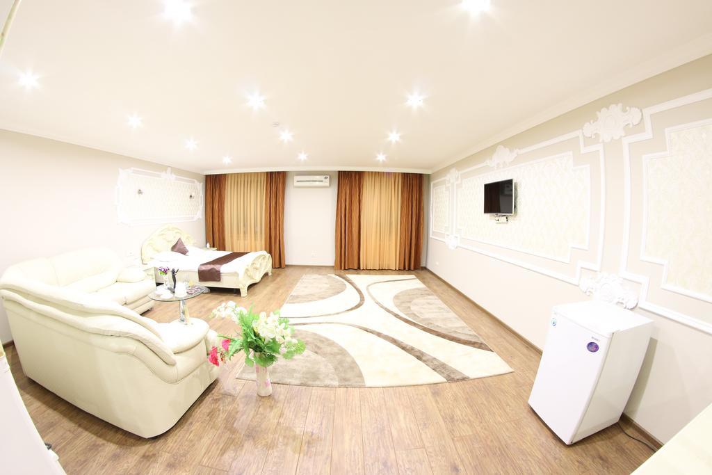 Sky Luxe Hotel 아스타나 외부 사진
